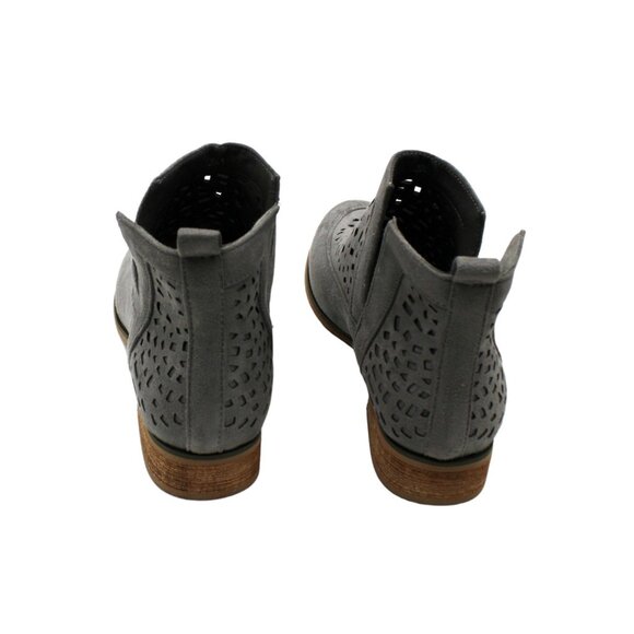 Journee Collection Bootie - Picture 7 of 7